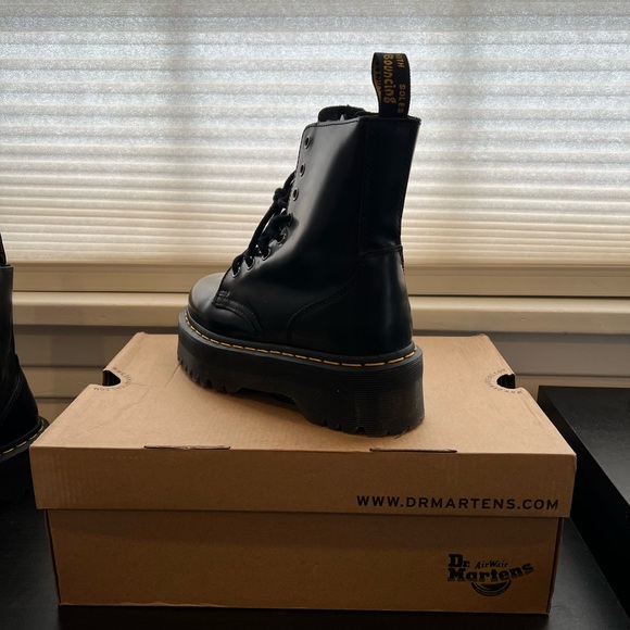 DR MARTENS Jadon Boot Smooth Leather Platforms - Picture 5 of 10